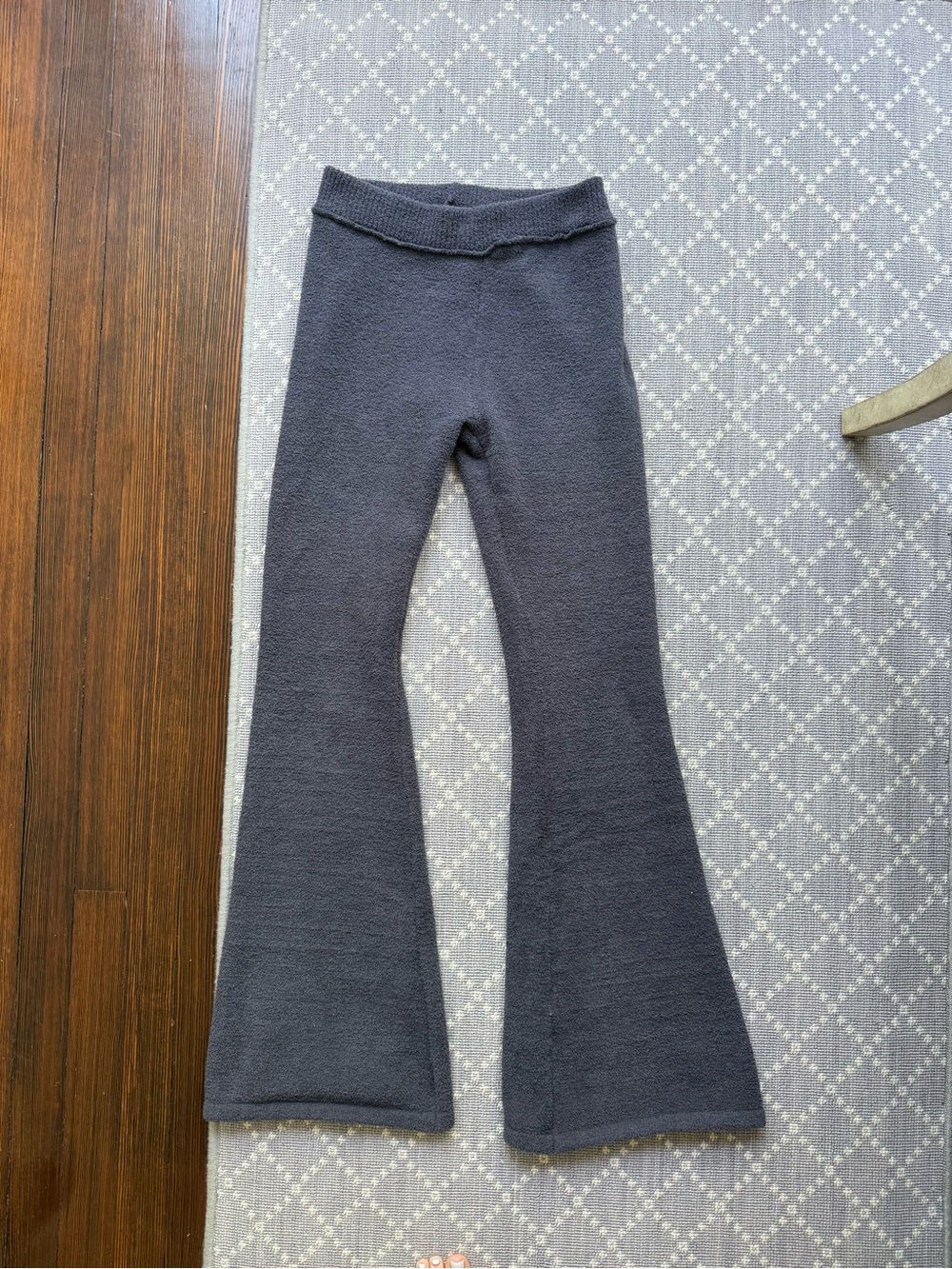 Cozy Edikted set in dark gray - Picture 7 of 8